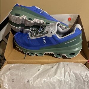 Brand new in box on cloud cloudventure